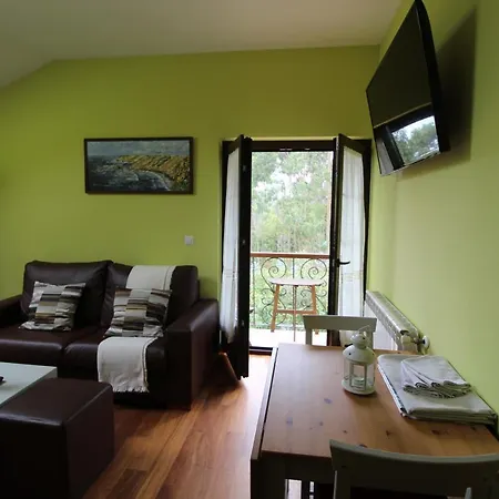 Rurales La Aguilera Country house *