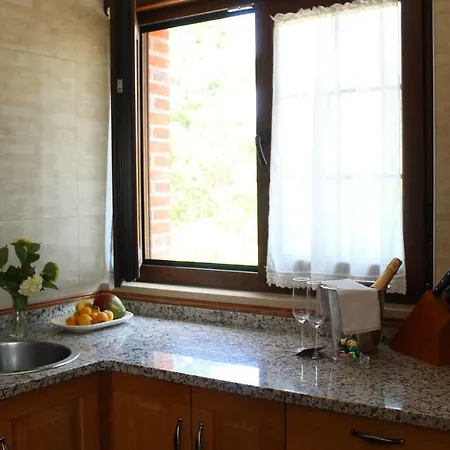 Rurales La Aguilera Ovinana (Cudillero)