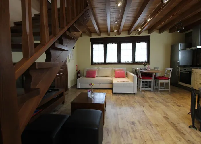 Rurales La Aguilera * Oviñana