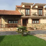 Rurales La Aguilera Ovinana (Cudillero)